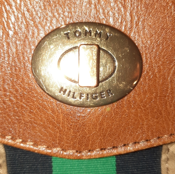Tommy Hilfiger Tan Tote Bag - Picture 5 of 8
